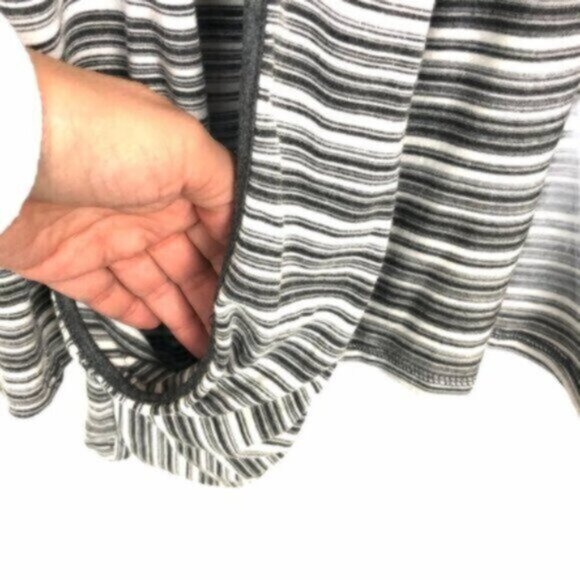 41 Hawthorn | Women's Grey & White Stripe Knit Cardigan Sweater Size Large - Picture 6 of 10